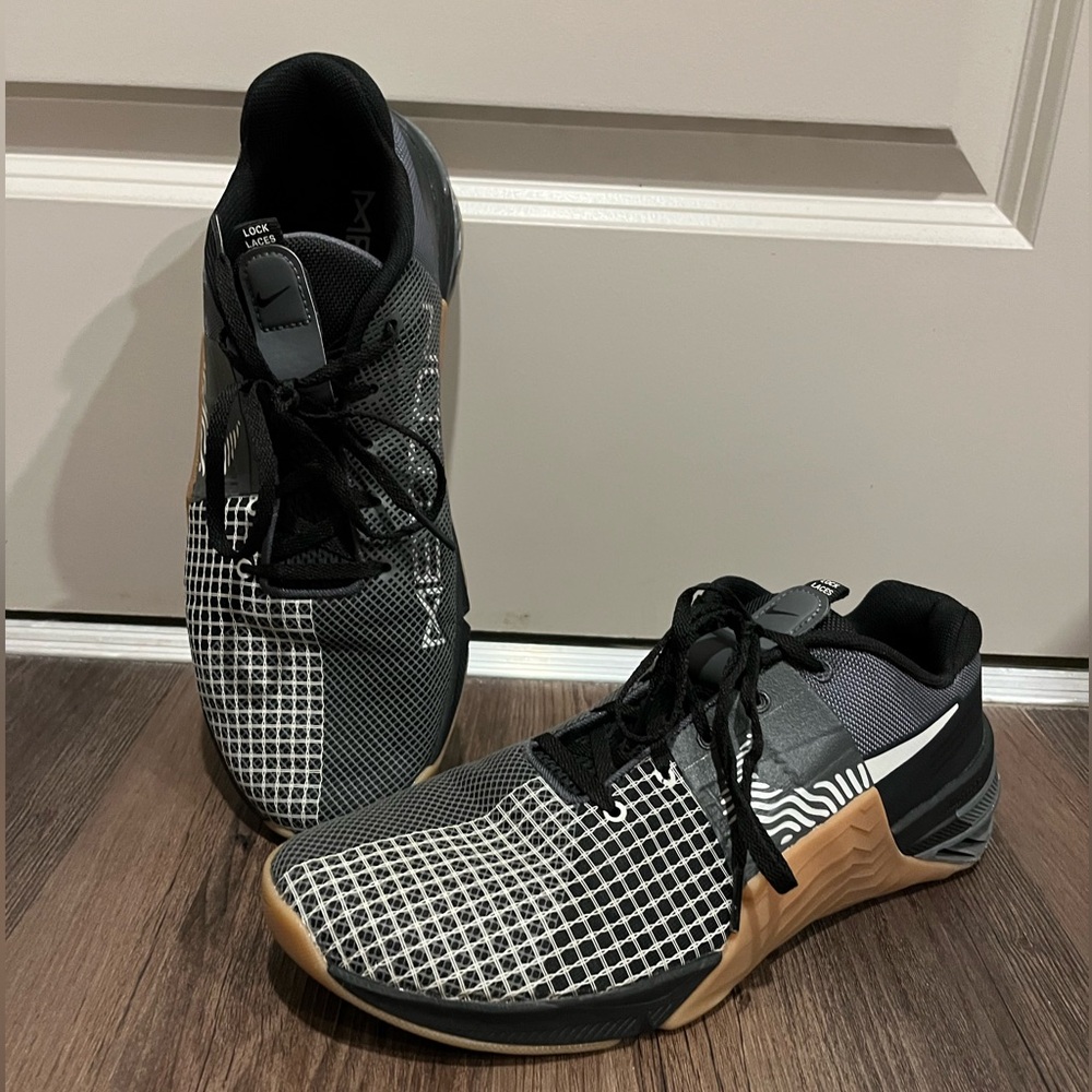 Nike Metcon 8 Training Shoes. Great condition. Worn a few times. Size 10.5